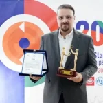 درخشش رامک بر قله‌های کیفیت/ رئیس‌جمهور به مدیرعامل رامک لوح تقدیر اهدا کرد