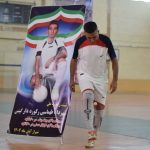 ثبت رکورد جدید روپایی تک‌پا با توپ پینگ‌پنگ در شیراز