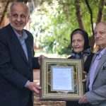 تجلیل بنیاد نخبگان فارس از دکتر عبدالعزیز خضری؛ شش دهه خدمت ماندگار در پزشکی